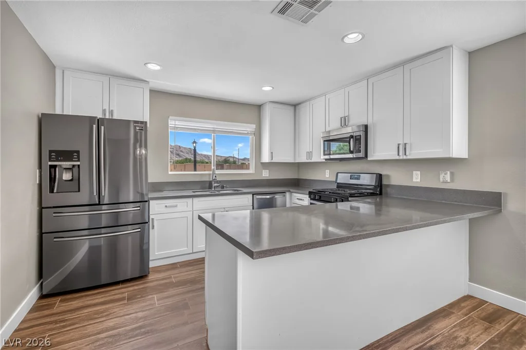490 Searchlight, Las Vegas, NV 89110
