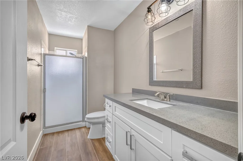490 Searchlight, Las Vegas, NV 89110