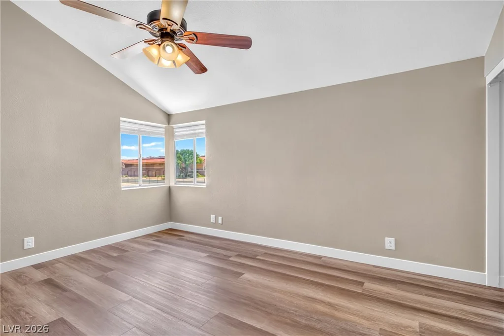 490 Searchlight, Las Vegas, NV 89110