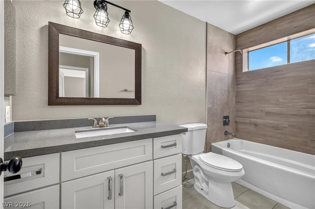 490 Searchlight, Las Vegas, NV 89110