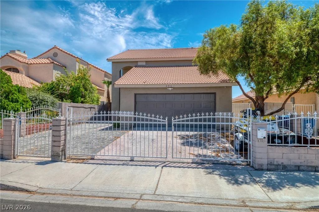 490 Searchlight, Las Vegas, NV 89110