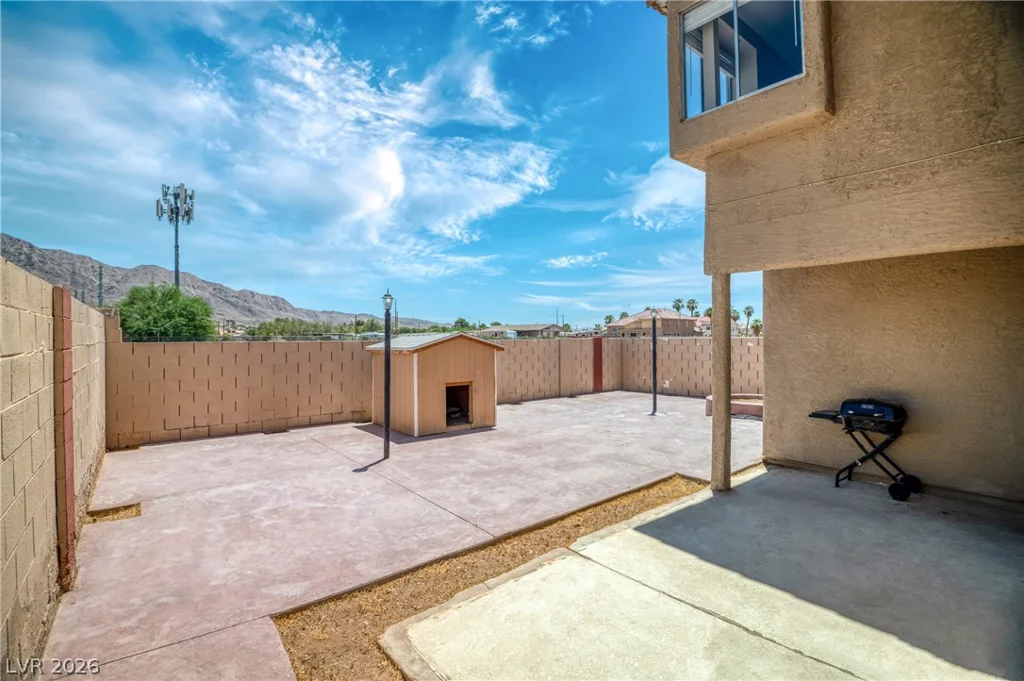 490 Searchlight, Las Vegas, NV 89110