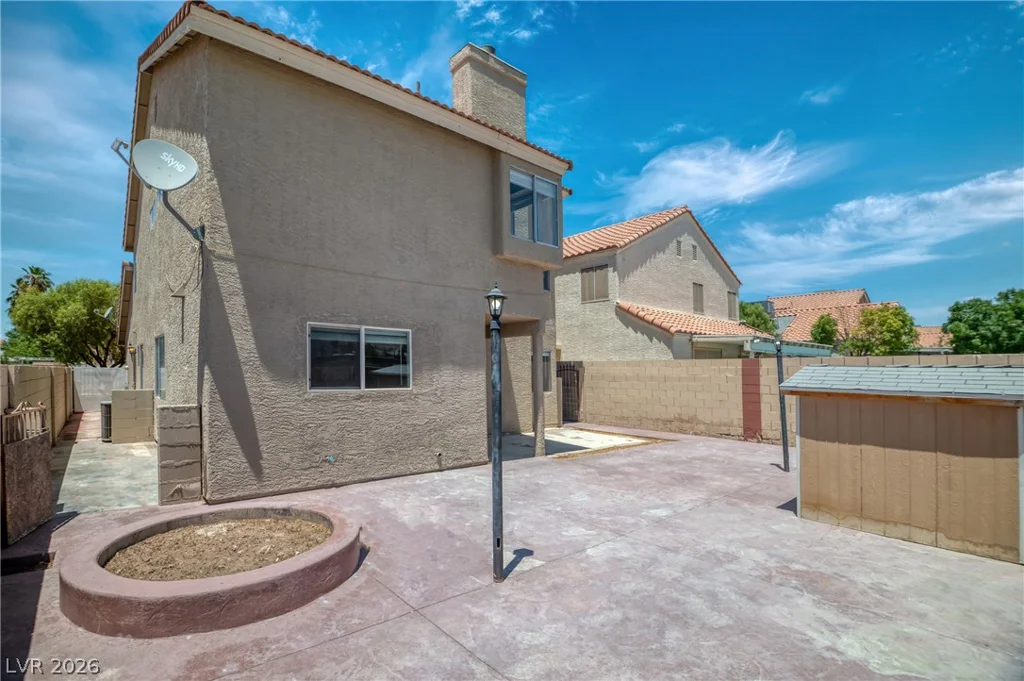 490 Searchlight, Las Vegas, NV 89110