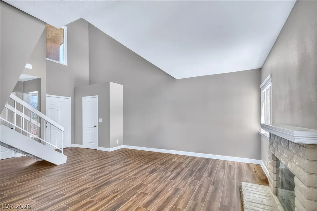 490 Searchlight, Las Vegas, NV 89110