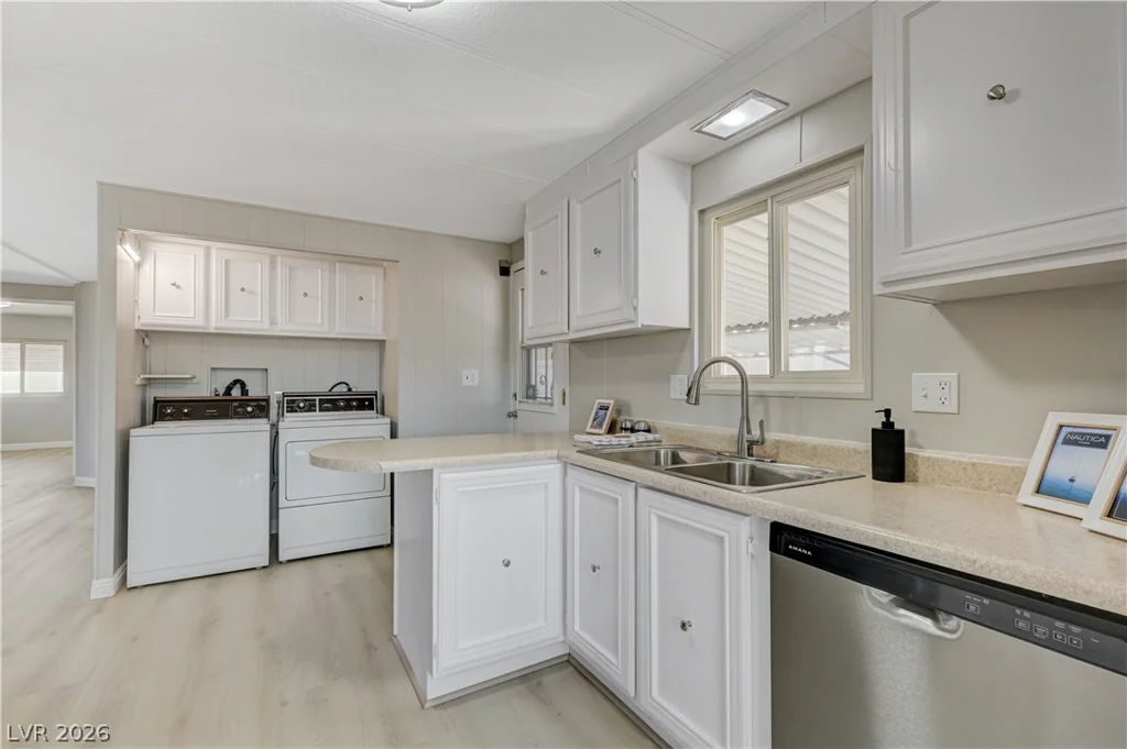 3652 Katmai, Las Vegas, NV 89122