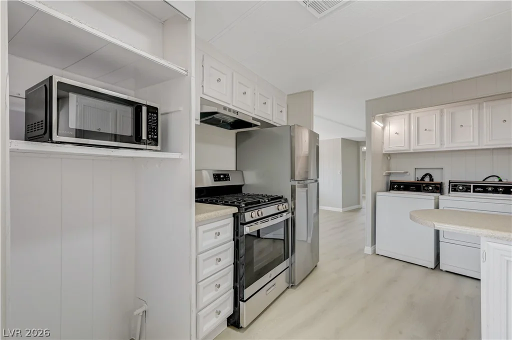 3652 Katmai, Las Vegas, NV 89122