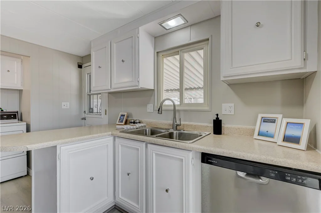 3652 Katmai, Las Vegas, NV 89122