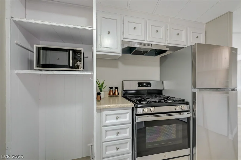 3652 Katmai, Las Vegas, NV 89122