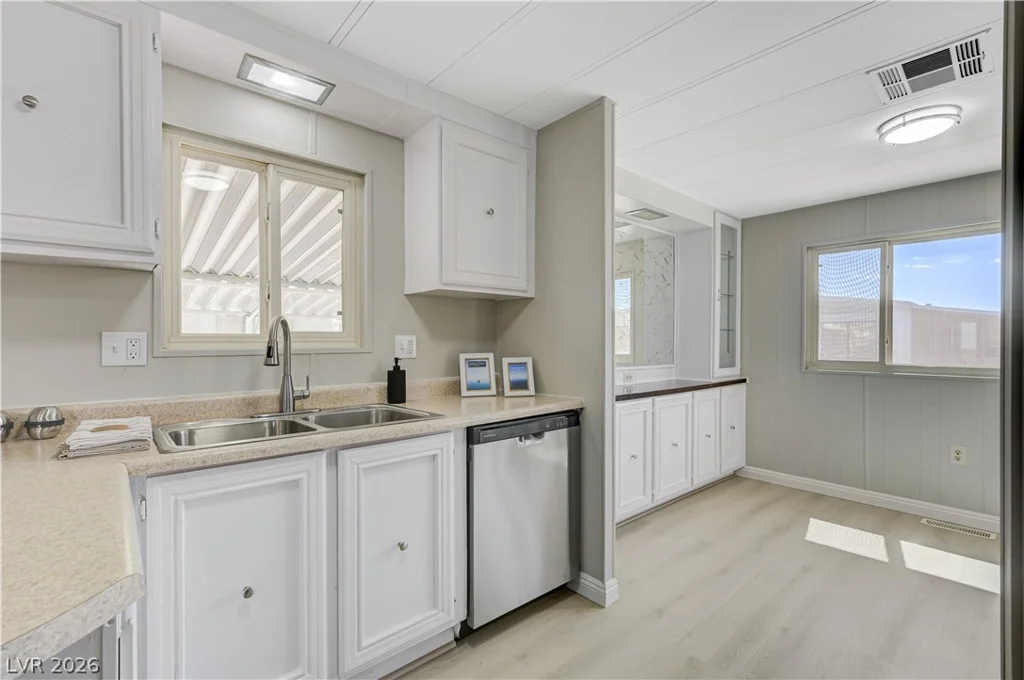 3652 Katmai, Las Vegas, NV 89122