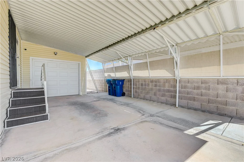 3652 Katmai, Las Vegas, NV 89122