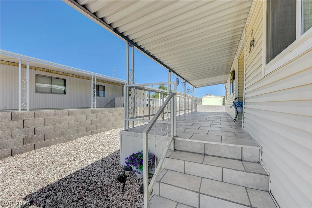 3652 Katmai, Las Vegas, NV 89122