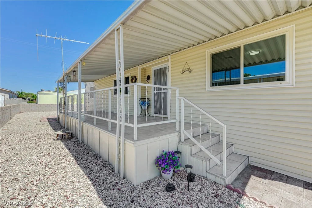 3652 Katmai, Las Vegas, NV 89122