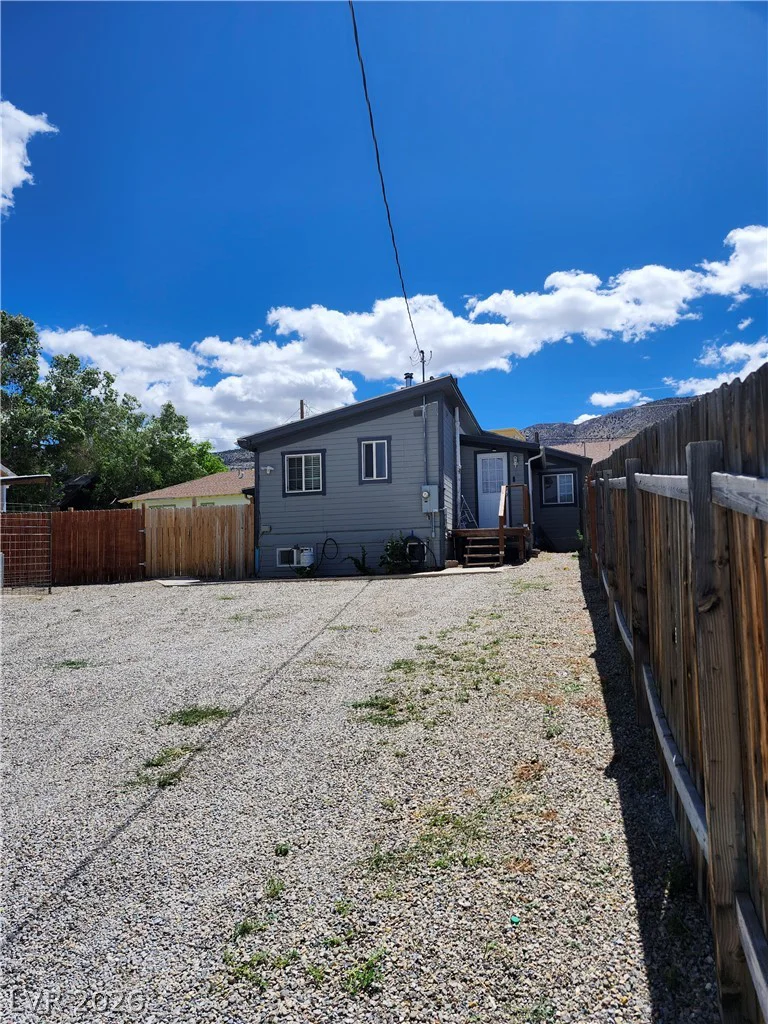 15 Sixth, McGill, NV 89318