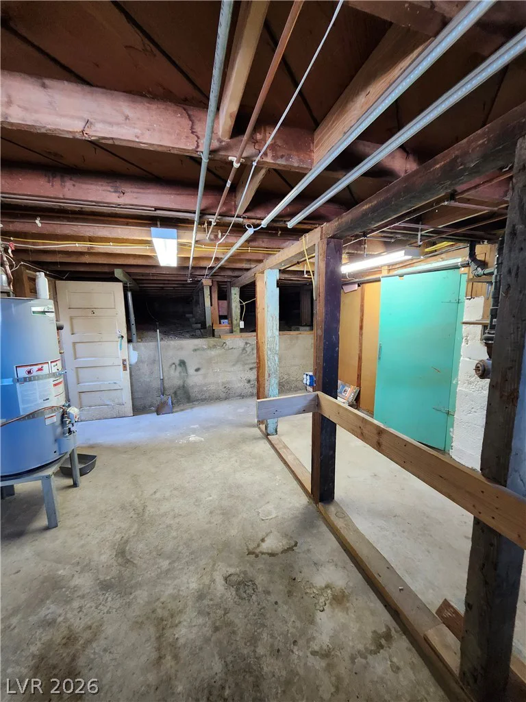 15 Sixth, McGill, NV 89318