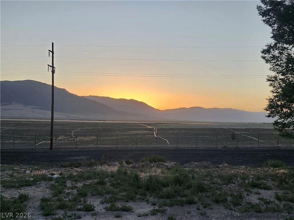 15 Sixth, McGill, NV 89318