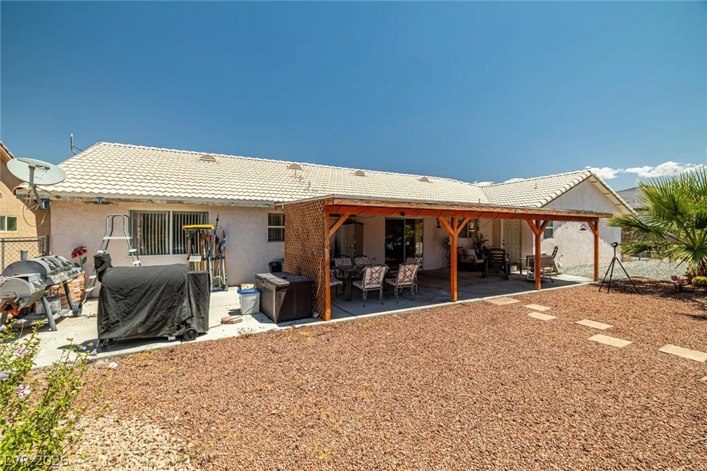 1671 Blackhorn, Pahrump, NV 89048