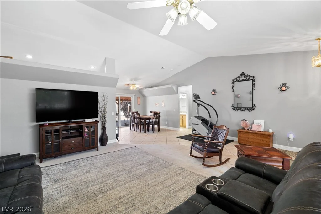 1671 Blackhorn, Pahrump, NV 89048