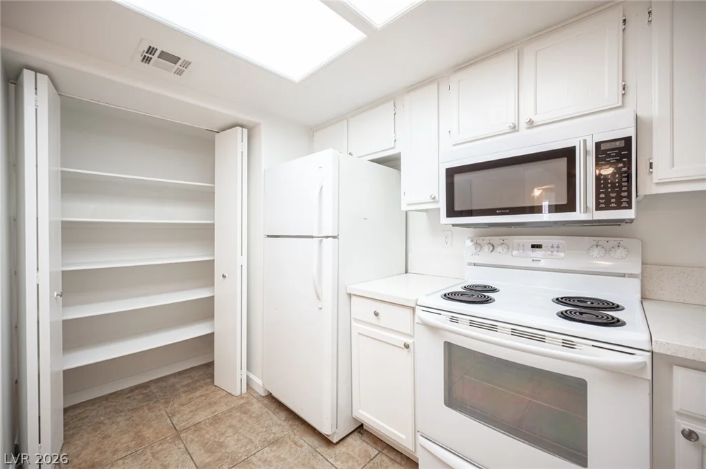 3450 Erva, Las Vegas, NV 89117