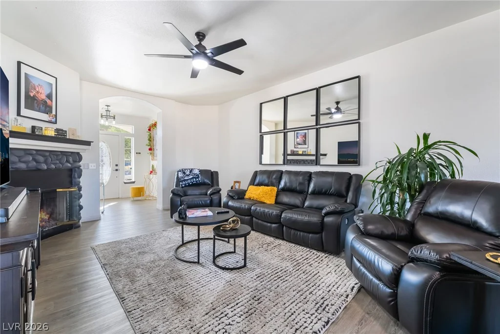 111 Ironton, Pahrump, NV 89048