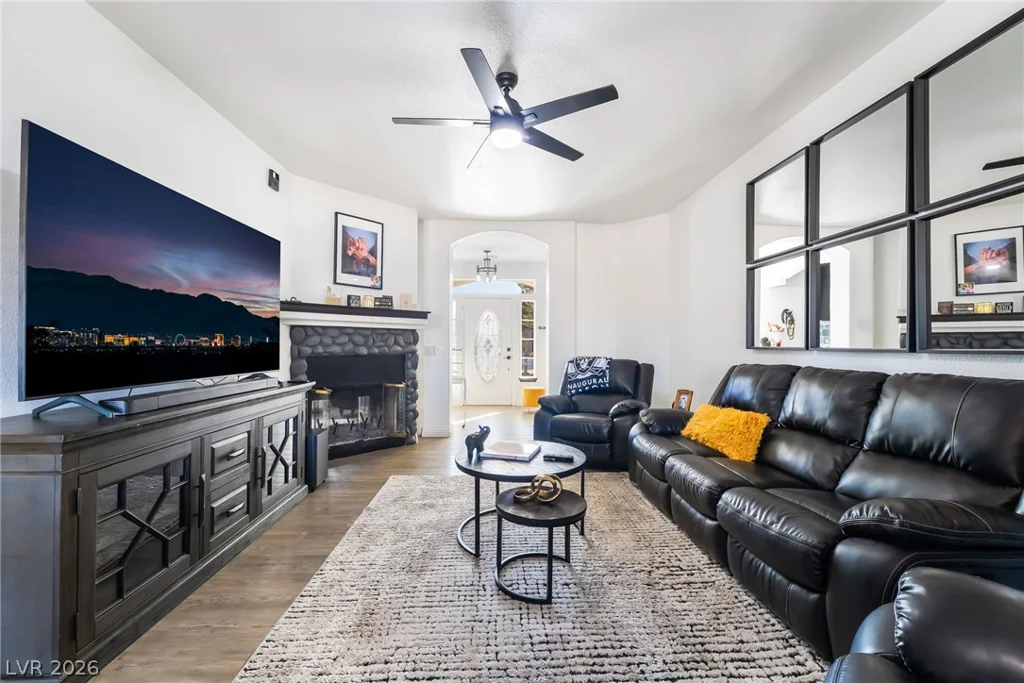111 Ironton, Pahrump, NV 89048