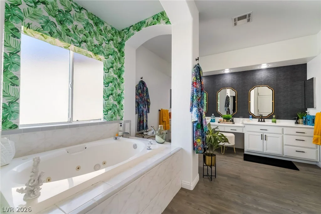 111 Ironton, Pahrump, NV 89048