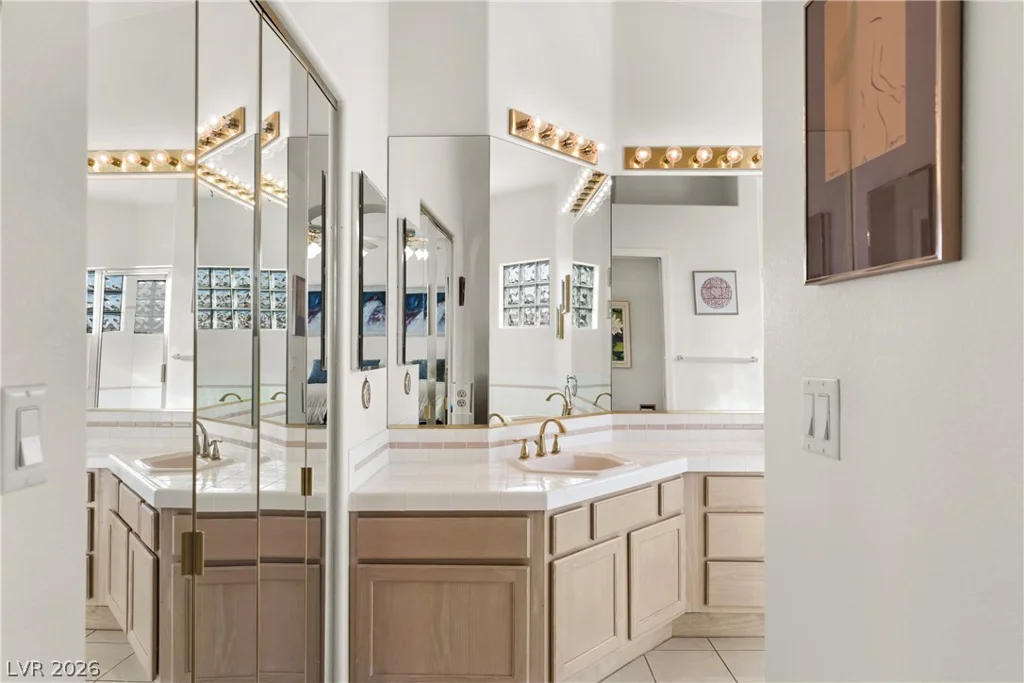 1128 Calico Ridge, Henderson, NV 89011