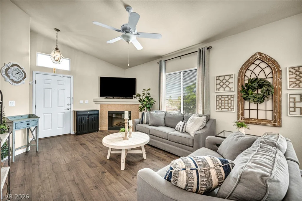 2305 Horizon Ridge, Henderson, NV 89052