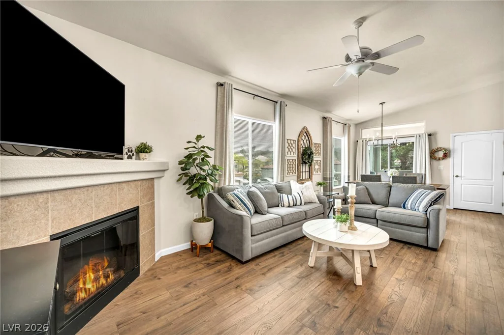 2305 Horizon Ridge, Henderson, NV 89052