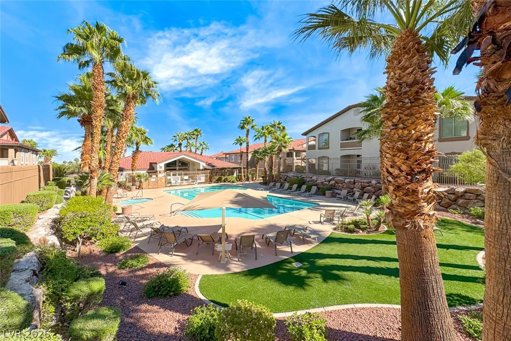 2305 Horizon Ridge, Henderson, NV 89052