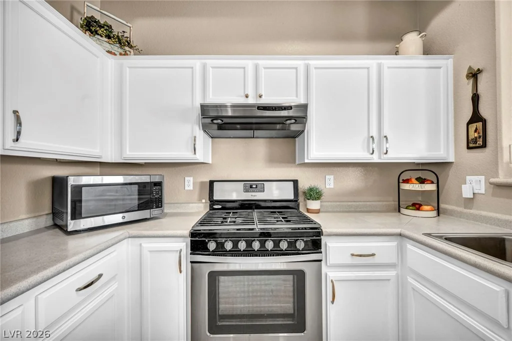 2305 Horizon Ridge, Henderson, NV 89052