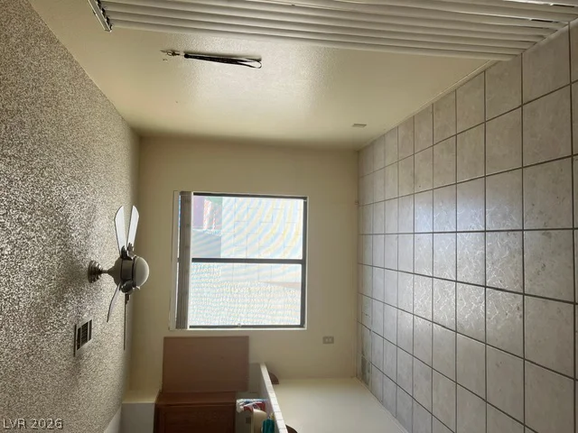 2093 Club Crest, Henderson, NV 89014