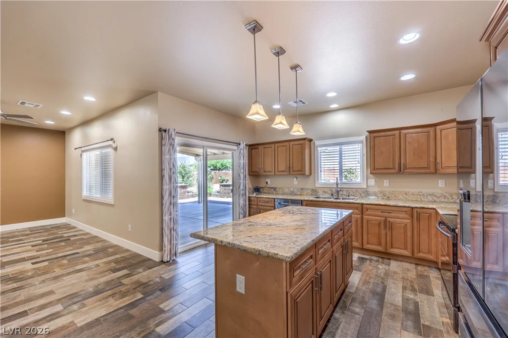 171 MONDALE, Pahrump, NV 89048