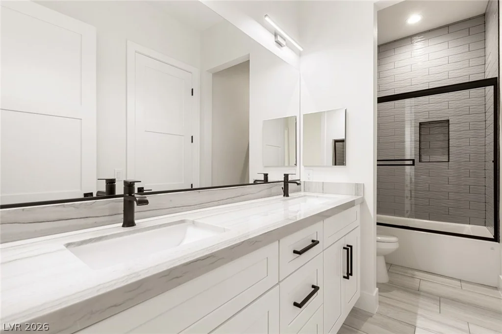 3423 Spanish Winds, Las Vegas, NV 89141