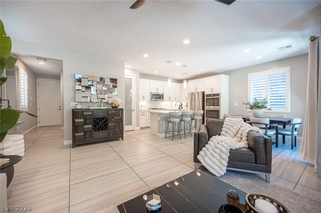 12525 Starry Heaven, Las Vegas, NV 89138