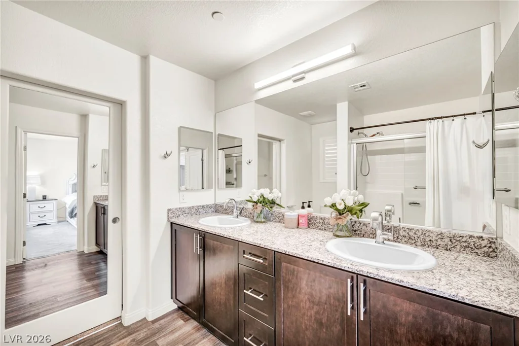 6836 Sunflower Fields, North Las Vegas, NV 89086