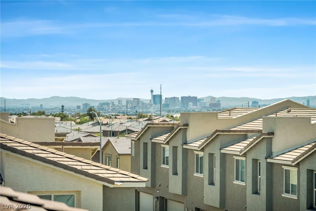 6836 Sunflower Fields, North Las Vegas, NV 89086