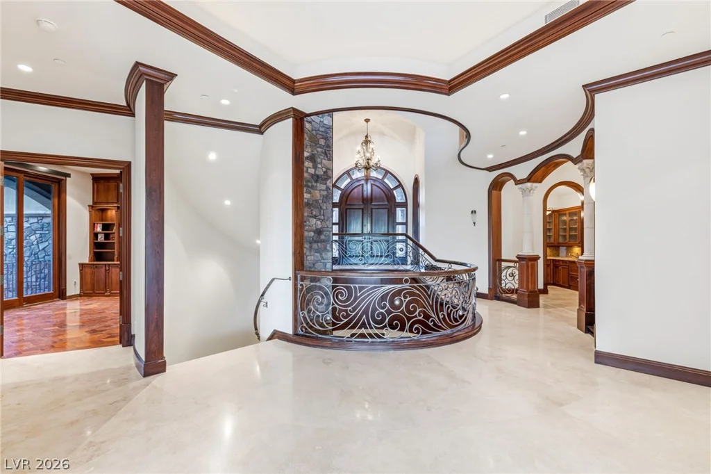 18 Olympia Hills, Las Vegas, NV 89141