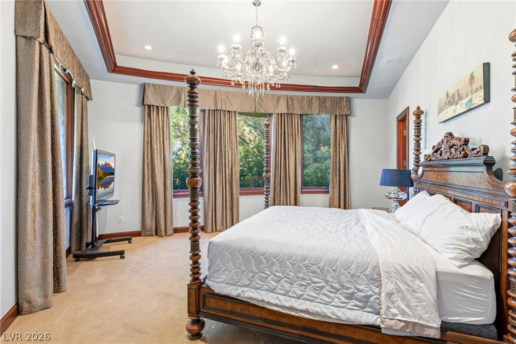 18 Olympia Hills, Las Vegas, NV 89141
