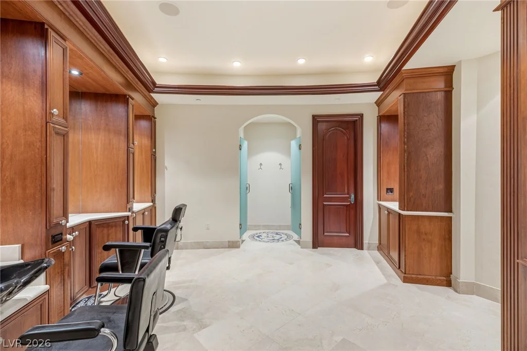 18 Olympia Hills, Las Vegas, NV 89141