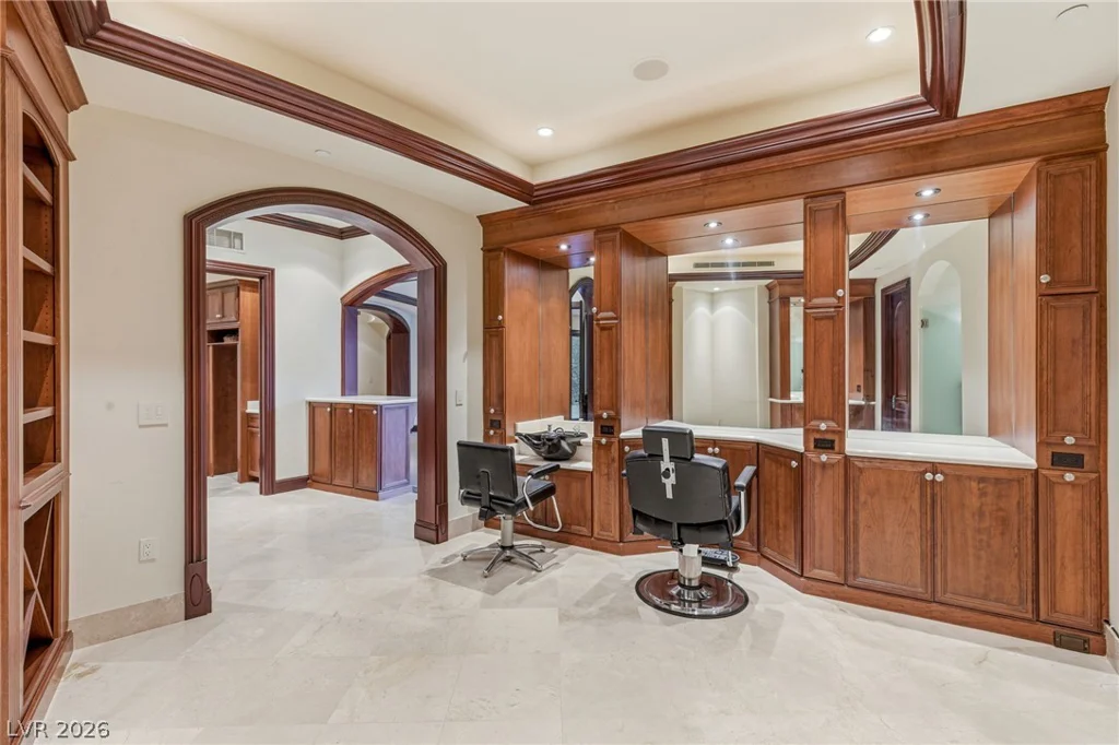 18 Olympia Hills, Las Vegas, NV 89141