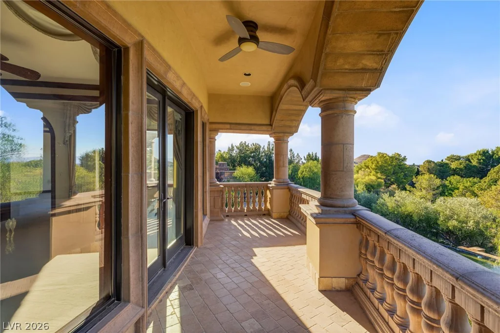 18 Olympia Hills, Las Vegas, NV 89141