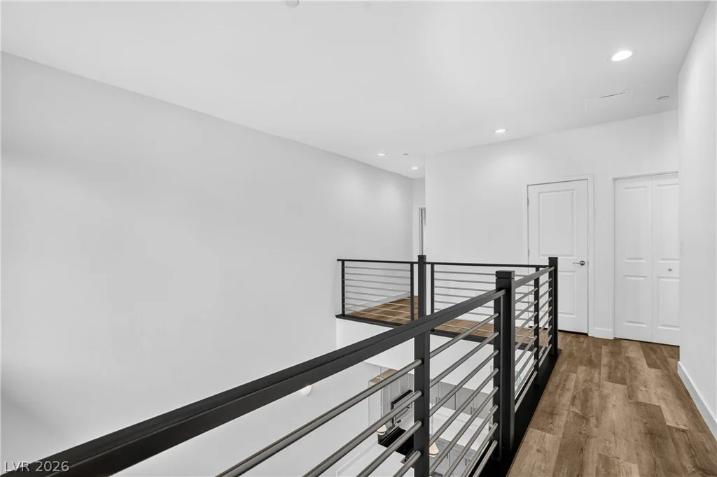 1118 Prospering Creek, Las Vegas, NV 89135