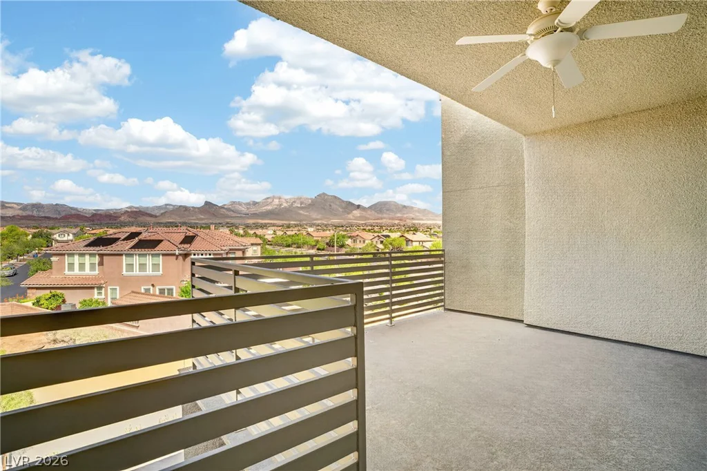 1118 Prospering Creek, Las Vegas, NV 89135
