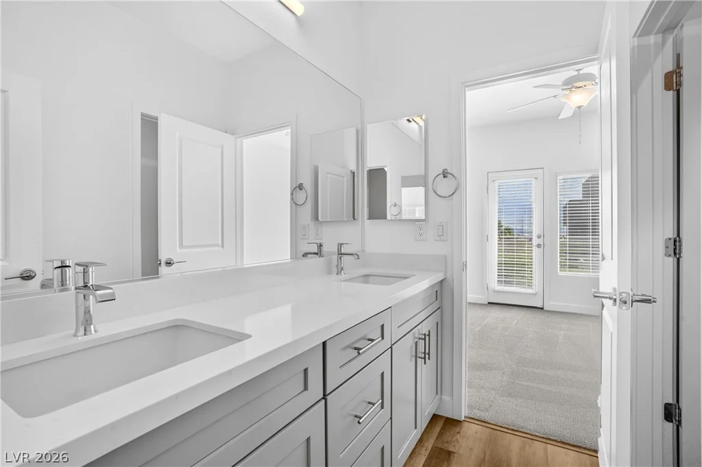 1118 Prospering Creek, Las Vegas, NV 89135