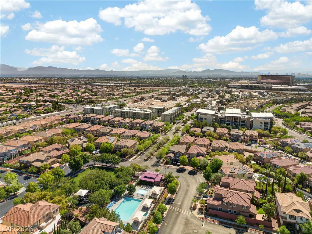 1118 Prospering Creek, Las Vegas, NV 89135