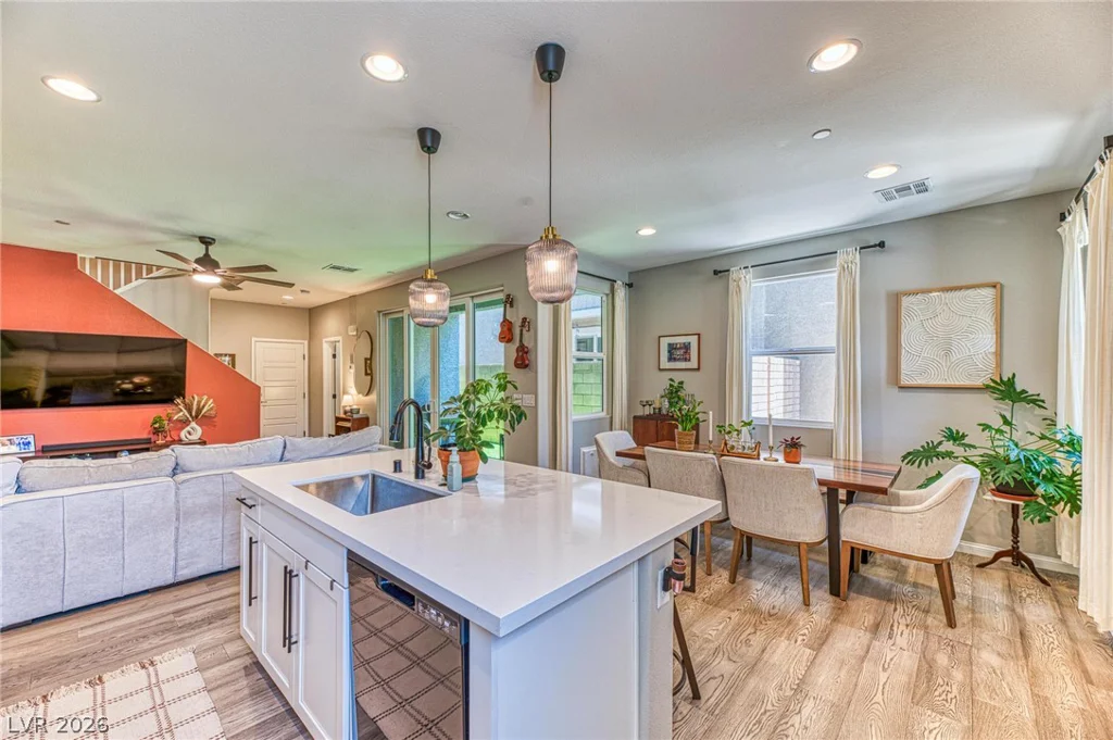 718 Cottonwood Hill, Henderson, NV 89011