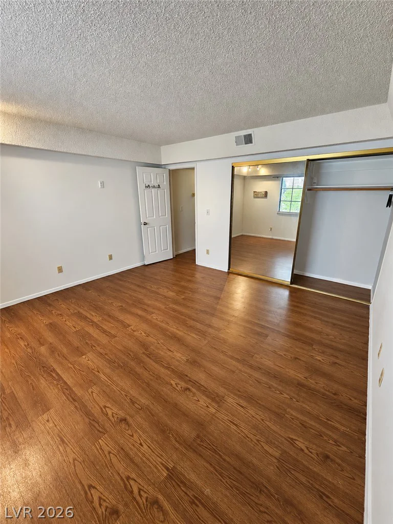 1751 Reno, Las Vegas, NV 89119