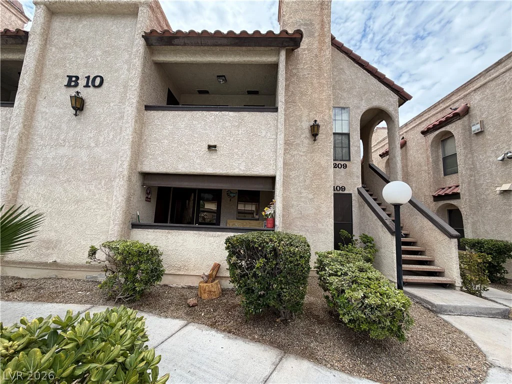 1751 Reno, Las Vegas, NV 89119