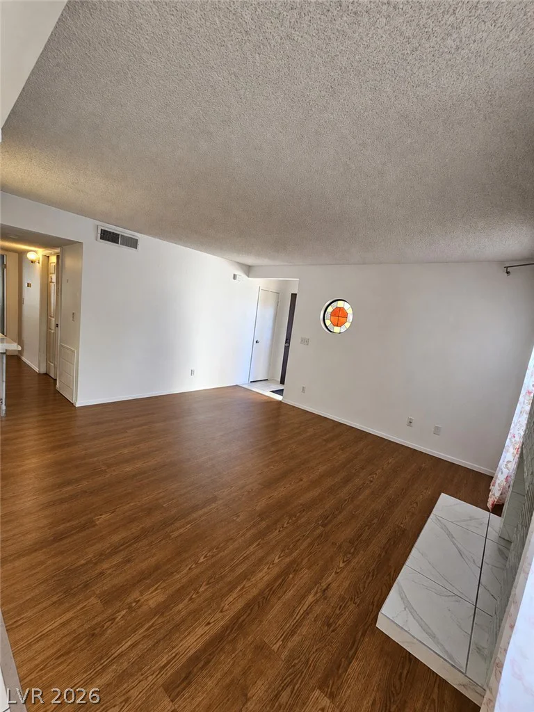 1751 Reno, Las Vegas, NV 89119