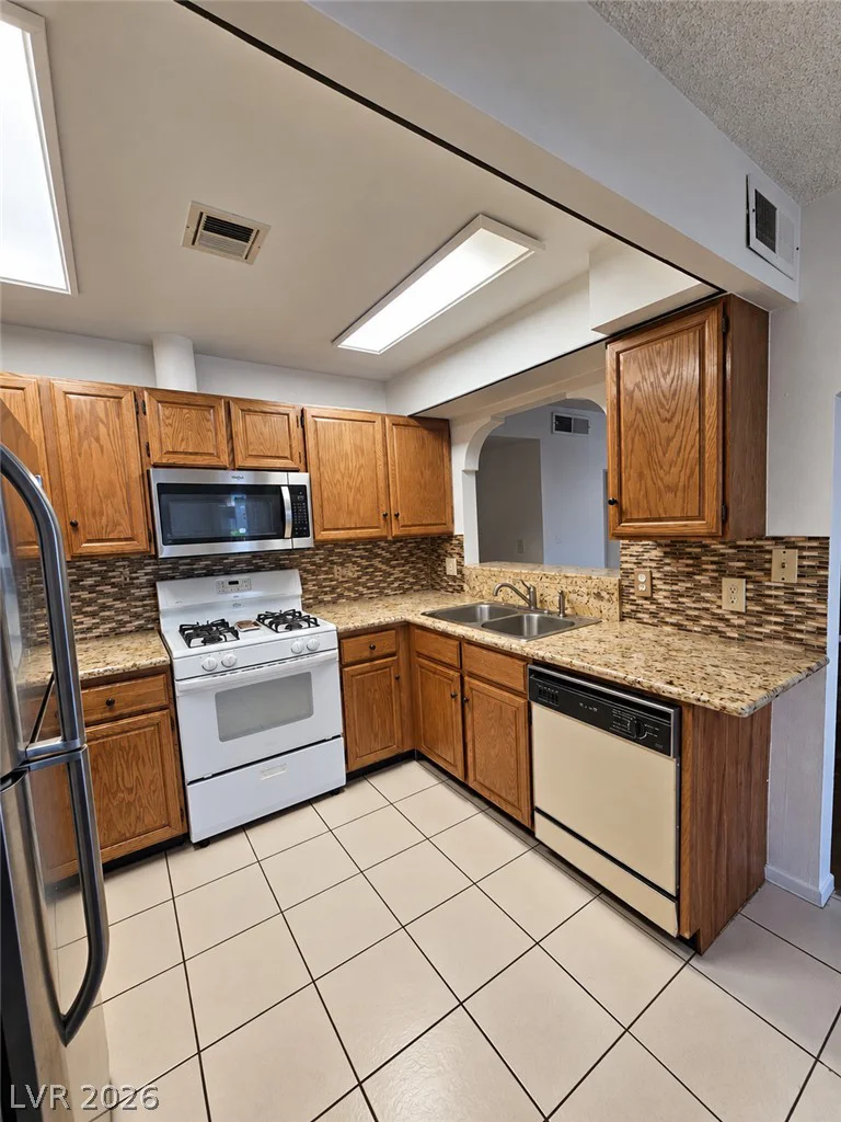 1751 Reno, Las Vegas, NV 89119